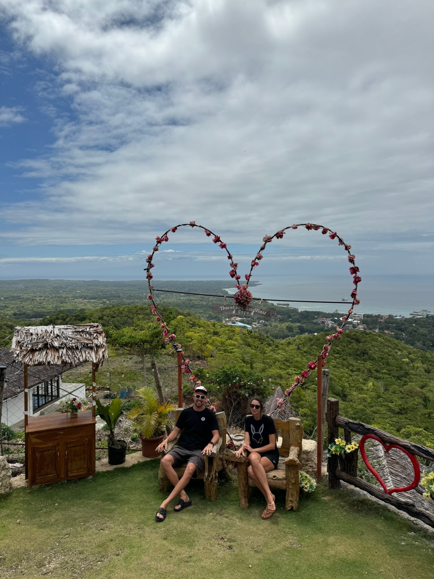 Heart-shaped viewpoint above the San Juan coastline